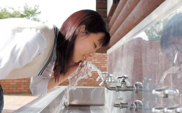 擰開水龍頭直接喝？日本的自來水到底有多干凈 ？【永穗不銹鋼水管】
